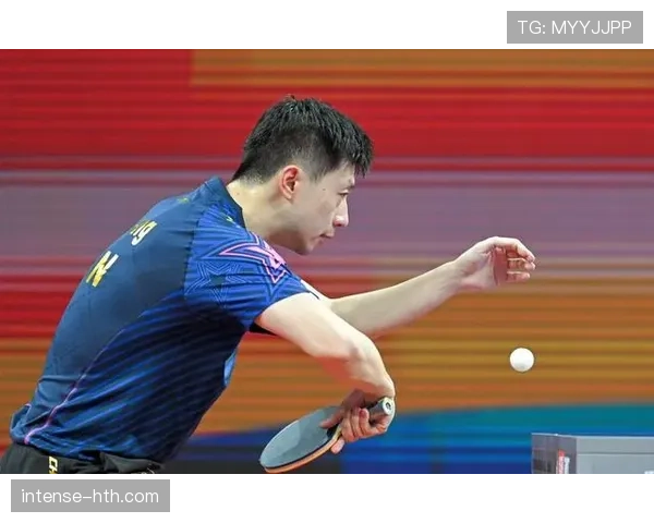 特雷西·考尔金斯再现泳坛传奇，混合泳项目展现绝对统治力