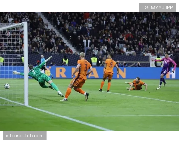 西甲新赛季中场组合焕新升级,战术调整引领球队全面提升 西甲新赛季中场组合焕新升级,战术调整引领球队全面提升